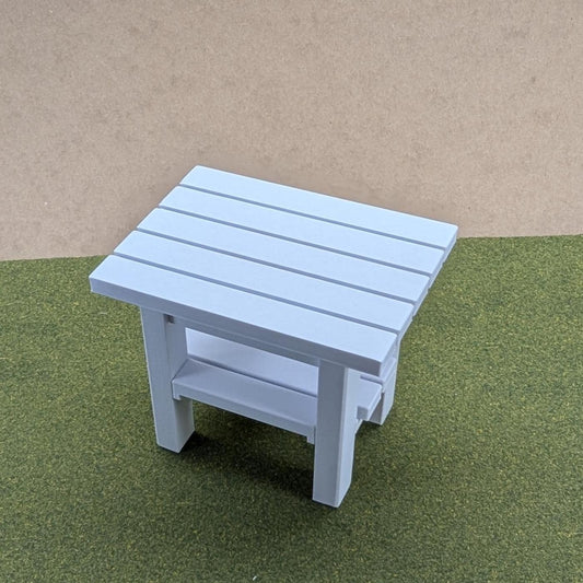 Patio Side Table 1:6 scale - 3 5/8" tall