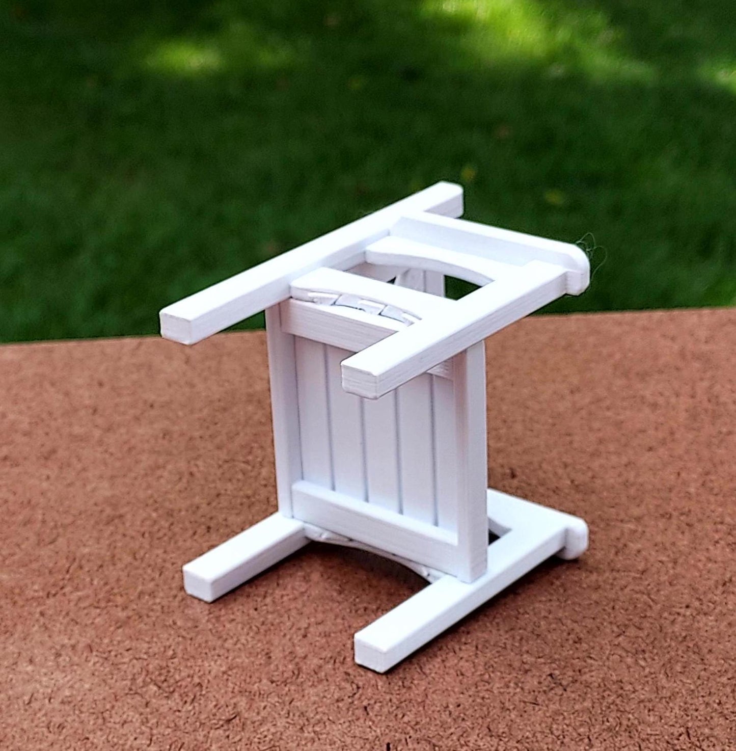 Patio Chair   1:12 scale -  3" tall