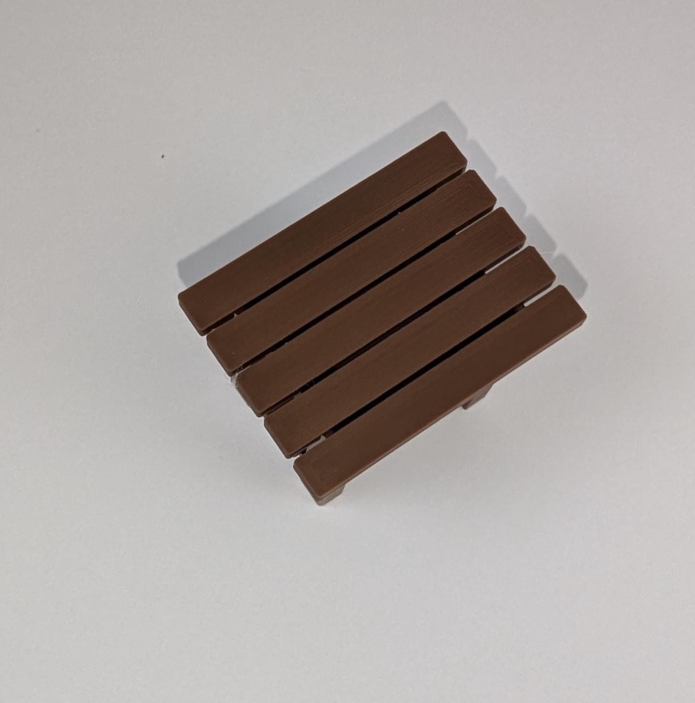 Patio Side Table    1:12 scale -  1 3/4" tall