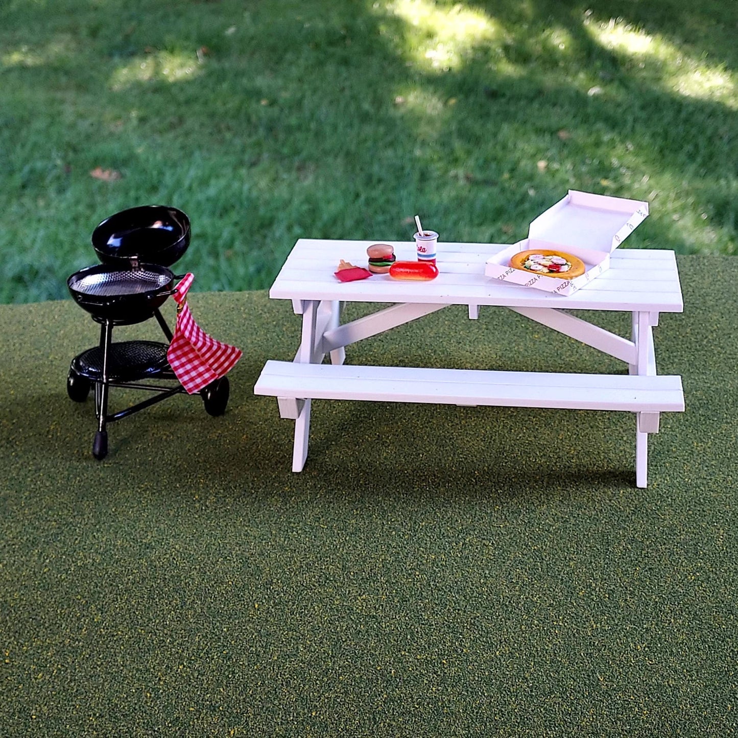 Picnic Table for dollhouse or table centerpiece,  1:12 scale -  2.5" tall