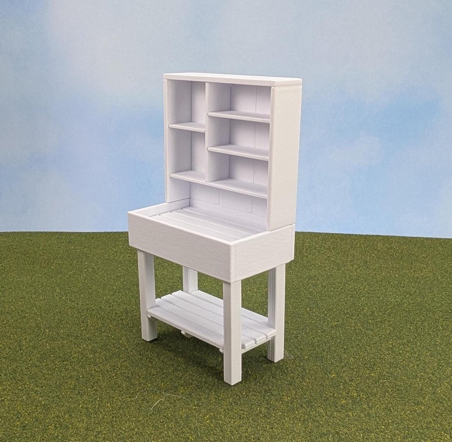 Plant Potting Table in 2 sizes, 1:12 scale