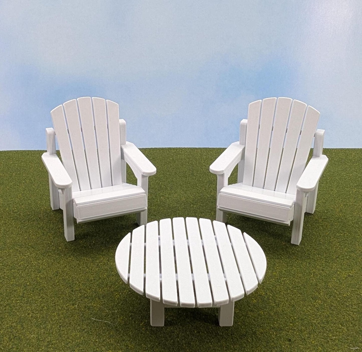 Round Coffee Table  1:12 scale - 1 1/4" high