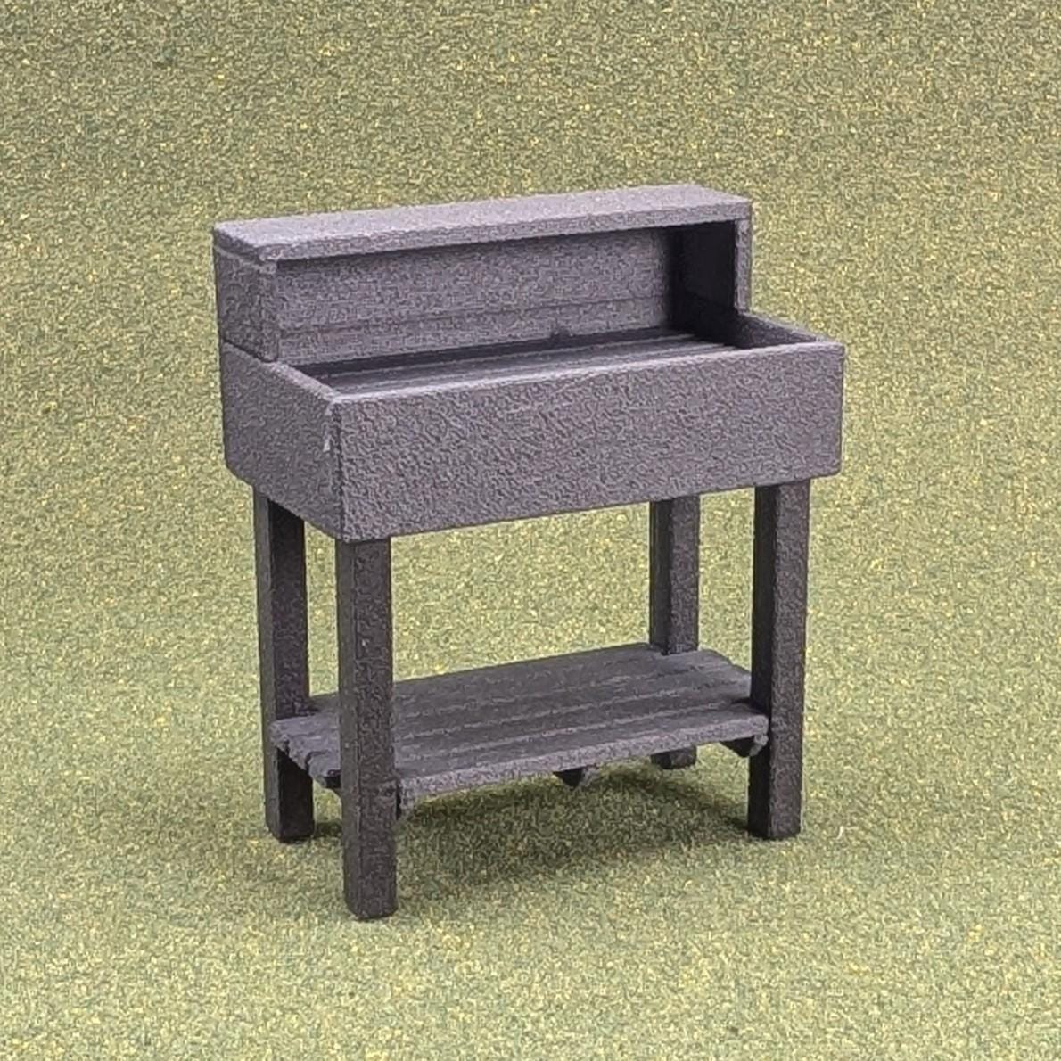 Woodgrain Plant Potting Table in 2 sizes, 1:12 scale