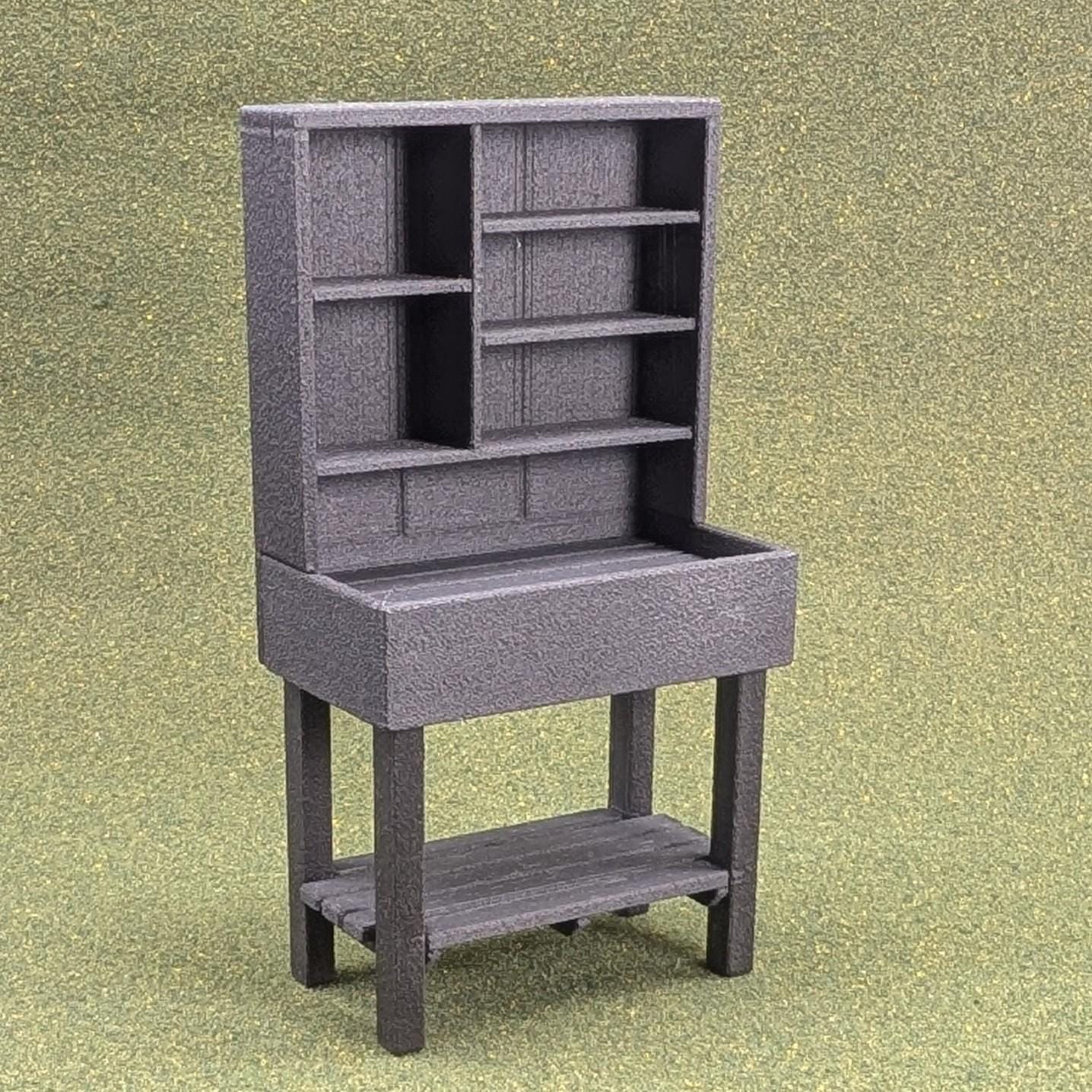 Woodgrain Plant Potting Table in 2 sizes, 1:12 scale